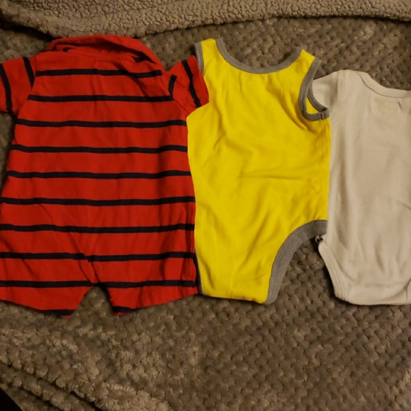 0-3 boys bodysuit - Picture 2 of 5